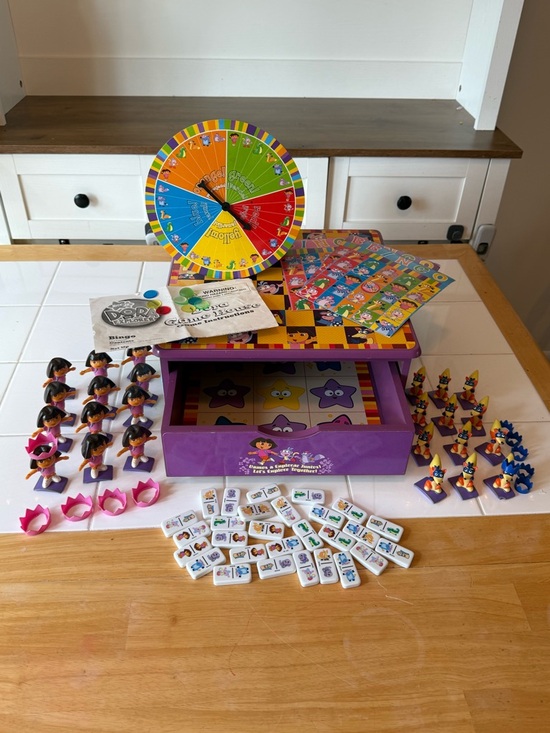 Dora The Explorer Other - Vintage Y2K Dora the Explorer Game House- Checkers Dominos Bingo +  2006 Viacom